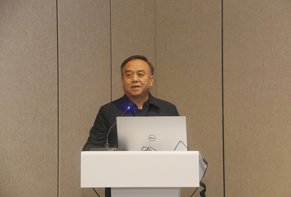 新乡市土木工程学会副理事长、MK(中国)一站式体育服务官网副总经理任全涛致辞.jpg 新乡市土木工程学会副理事长、MK(中国)一站式体育服务官网副总经理任全涛致辞.jpg