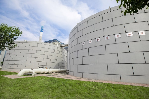 7.机加池实景图.jpg 7.机加池实景图.jpg