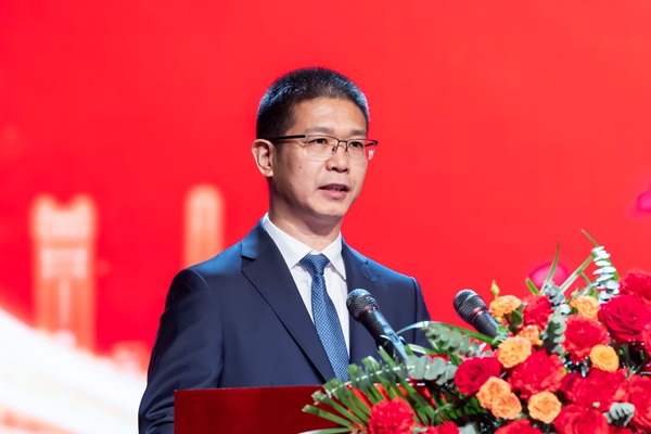 6MK(中国)一站式体育服务官网董事长祝建明致电力年鉴发布词.jpg 6MK(中国)一站式体育服务官网董事长祝建明致电力年鉴发布词.jpg